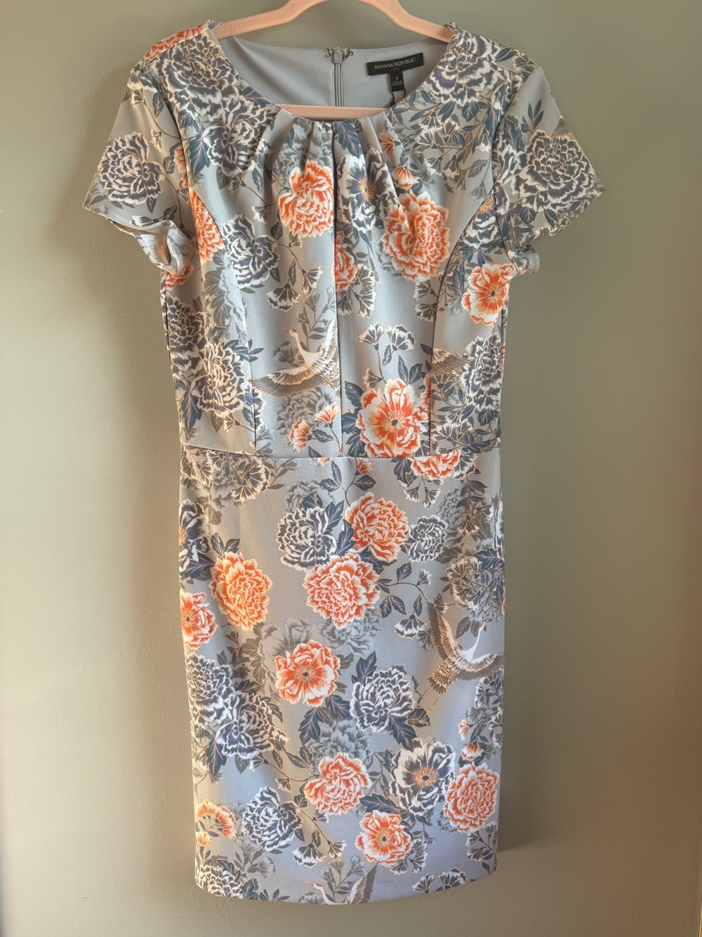 NWT Banana Republic Crane Floral Sheath Dress Cap Sleeve Grey, Blue, Coral - 8